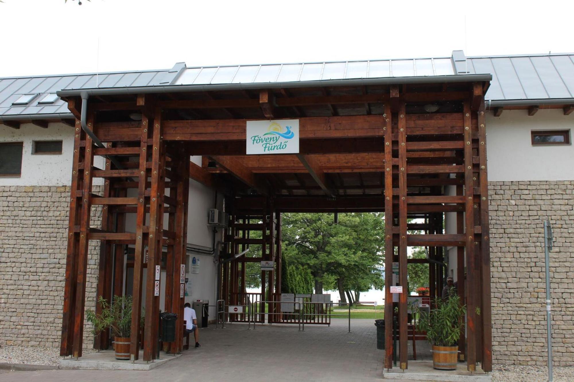 Foeveny Apartmanok Balatonfůzfő 외부 사진